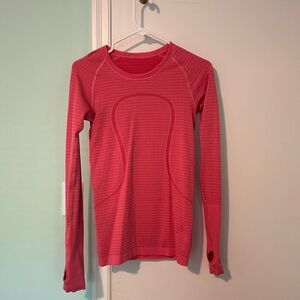 Lululemon Swiftly Tech long sleeve